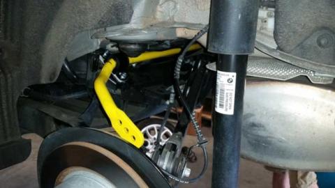 Rear Stabilizer Bar 07-19 Hatchback 16-15 Convertible 19mm 22mm Solid  Alloy Steel 3 Hole Adjustability M7 Speed