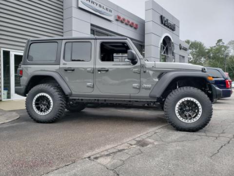 Jeep Wrangler 3.5 Inch Overland Plus Lift Kit 2018+ JL Clayton Off Road