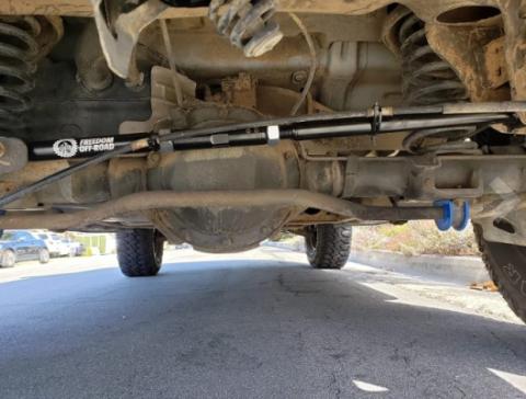 Adjustable Rear Track Bar 2-6 Inch Lift 02-20 Escalade/03-20 Escalade ESV/02-13 Escalade EXT/07-13 Avalanche/00-14 Suburban 1500/15-20 Suburban 00-20 Tahoe/00-20 Yukon/15-20 Yukon XL/00-14 Yukon XL 1500 03-09 Hummer H2 Freedom Off-Road