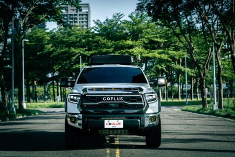 2014-2021 Toyota Tundra Bi-Beam Headlights Infinite Series White DRL OLM