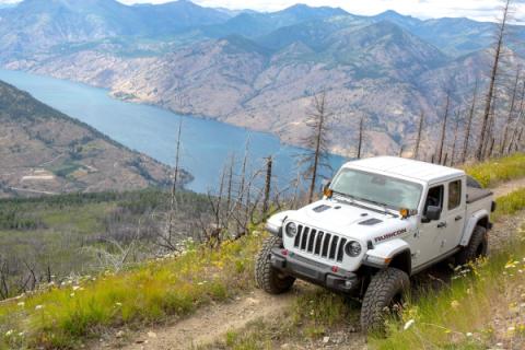 Jeep Gladiator 3.5 Inch Overland Plus Lift Kit 2020+ JT Clayton Off Road