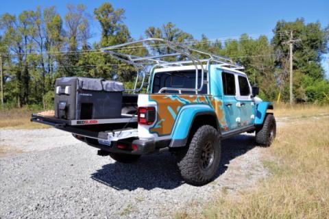 Gladiator BedSlide 1000 Classic 57x43 Inch Silver For 20-Pres Gladiator 5 Foot Bed