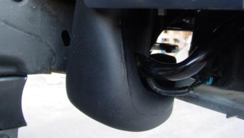 Closed Box Air Intake w/ Cold Air Scoop Blue Filter 04-05 Silverado/Sierra 2500HD/3500HD Volant