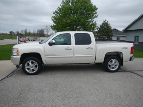 1.5 Inch Rear Lift Block and U-Bolt Kit Heavy Duty for 07-13 Silverado/Sierra 1500 4x4 SuspensionMaxx