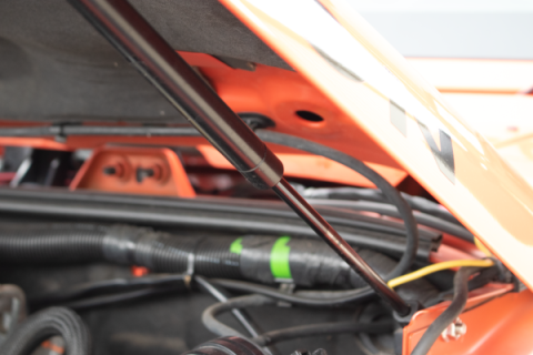 Jeep JK Hoold Lift Support Black Painted Steel Kentrol