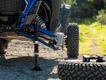 Manual Jack with Universal Hook AGM