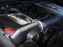 Closed Box Air Intake w/Pro 5 Filter 16-18 Toyota Tacoma Volant