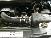 Closed Box Air Intake w/Powercore Filter 96-04 F-150/Expedition/Navigator Volant