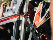 Motorcycle Tie-Down Kit Black SpeedStrap